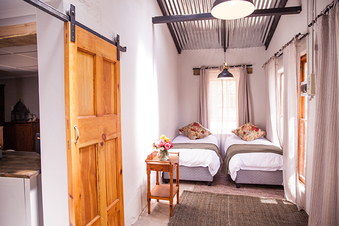 CompassView Cottage - Dining Area